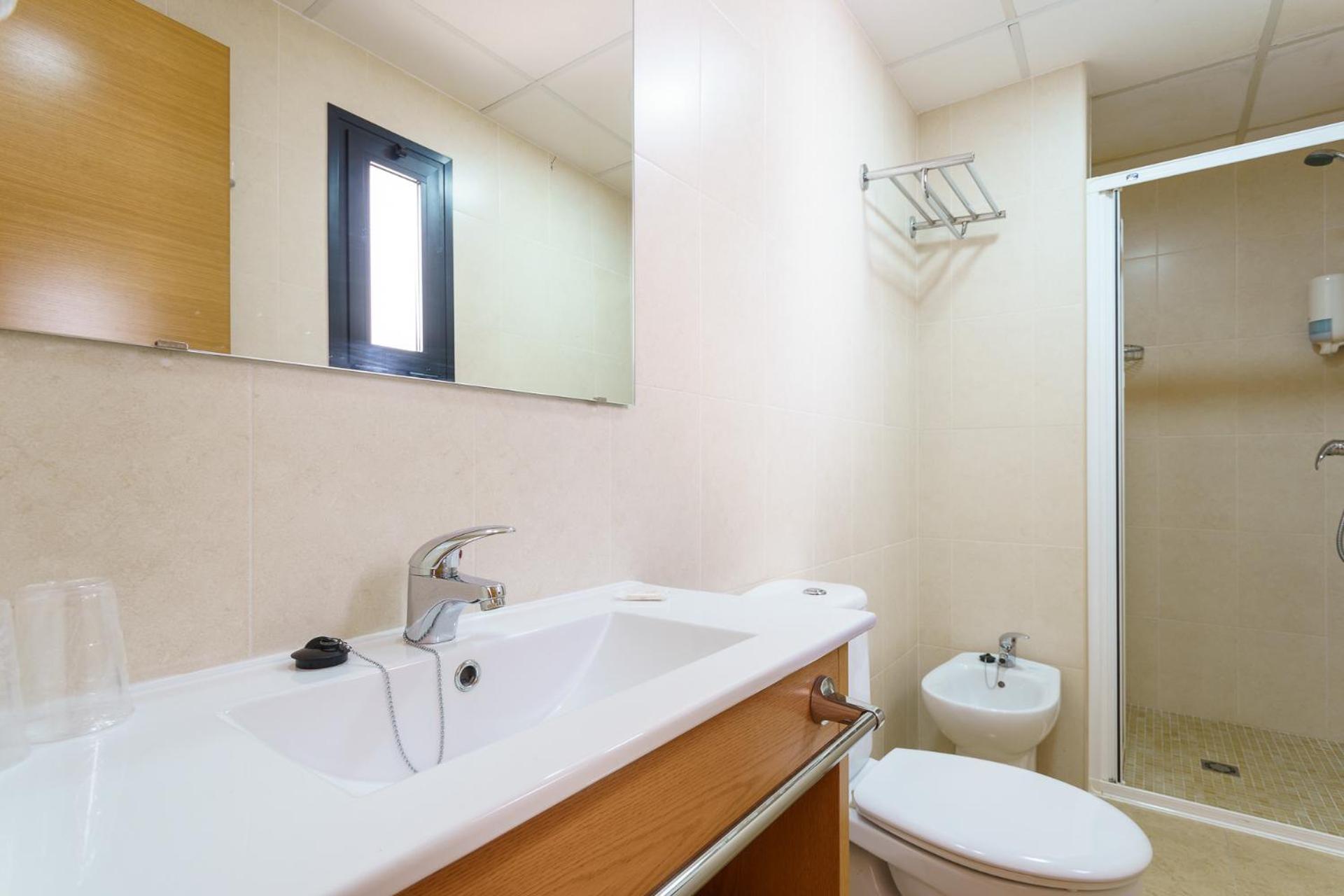 Hostal Costabella Powered By Faro Homes Fuengirola Zimmer foto
